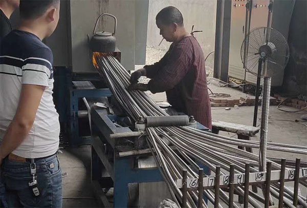 ����䓎������t���a���{ԇ�ɹ�